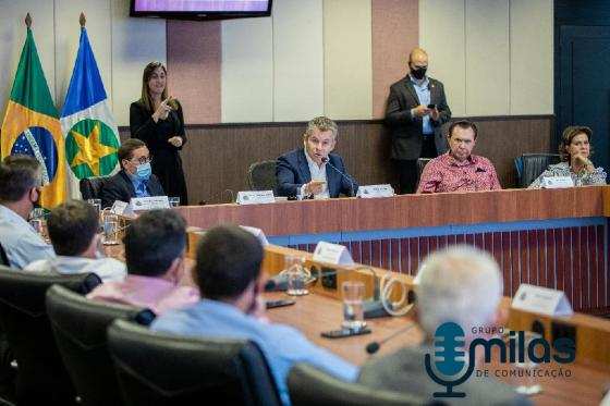 Governador Mauro Mendes se reúne com prefeitos eleitos do MDB.jpg