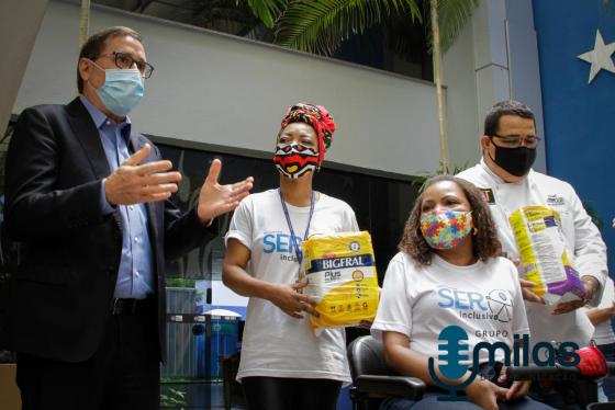 03 - Lançamento da campanha de arrecadação de fraldas geriátricas infato-juvenil e adulto (24).jpg