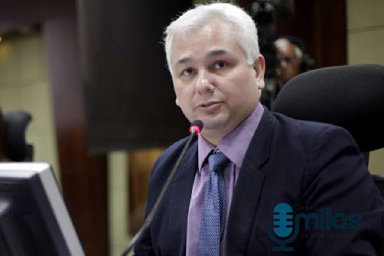 LUIS CARLOS PEREIRA 