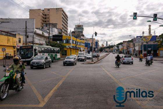 Transito, IPVA, Carros, Movimento nas ruas.jpg