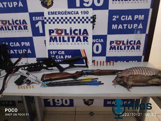 21.10 Polícia Militar prende trio por crime ambiental e porte irregular de arma de fogo.jpg