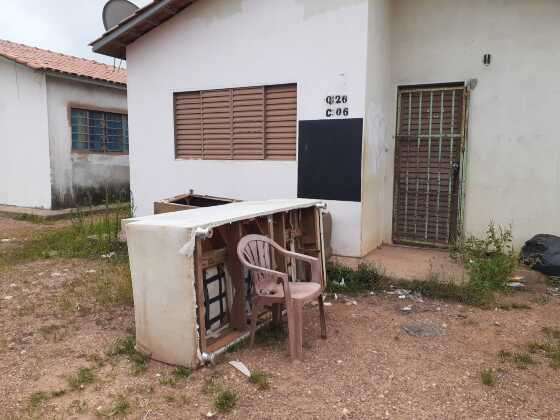 casaabandonada.jpeg