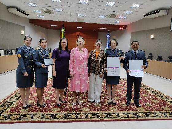 Polícia Militar recebe Prêmio Juíza Glauciane Chaves de Melo do TJMT na categoria Instituição Pública.jpg