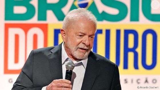 4234400-luiz-inacio-lula-da-silva-pt-foi-o-can-950x0-2.jpg