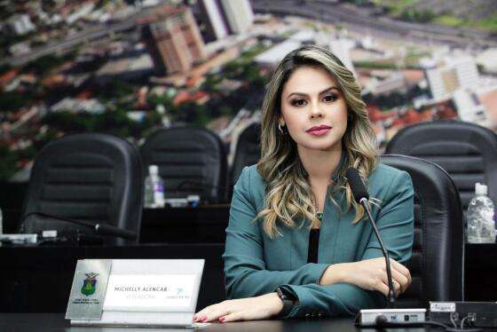 Michelly Alencar