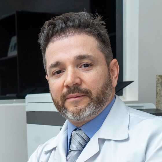 95909542704092023_Dr._Adriano_1.jpg
