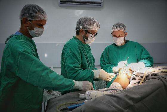 Hospital Metropolitano realiza mutirão de cirurgia ortopédica (1).jpg