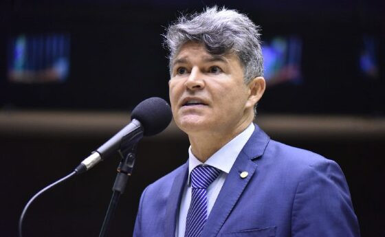 José Medeiros  