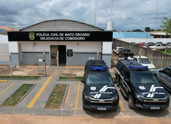 DELEGACIA DE COMODORO.jpg
