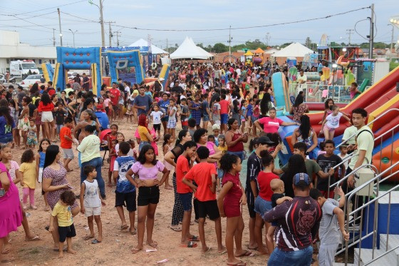 Dia de Alegria no bairro Nico Baracat 1,2 e 3.