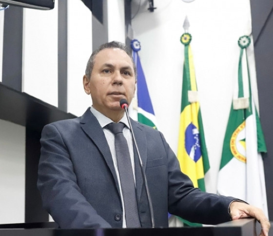 dilemario alencar