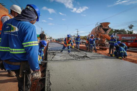 Obras BRT Concretagem em VG (14).jpg