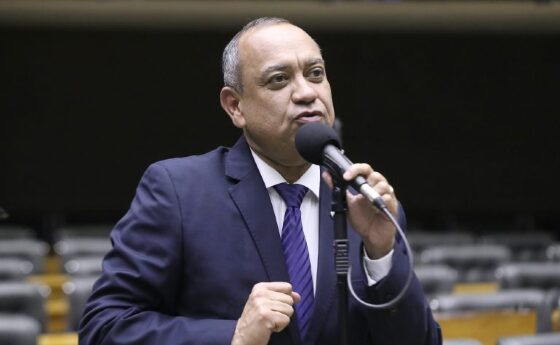 Deputado Max Lemos 