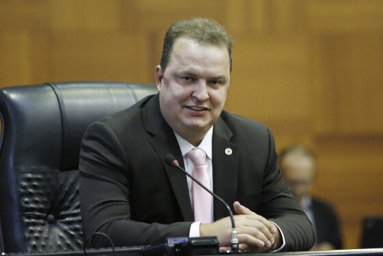 MAX RUSSI 